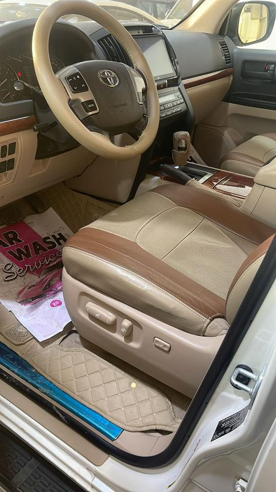 سلام عليكم ورحمة الله وبركاته
لاندكروزر موديل ٢٠١٥ 

جديده السياره مكفوله كفاله عامه حتى الدعاميات 

ماشية ١٣٤ 

رقم اربيل الجديد 

للاستفسار الاتصال على الرقم 

***********
