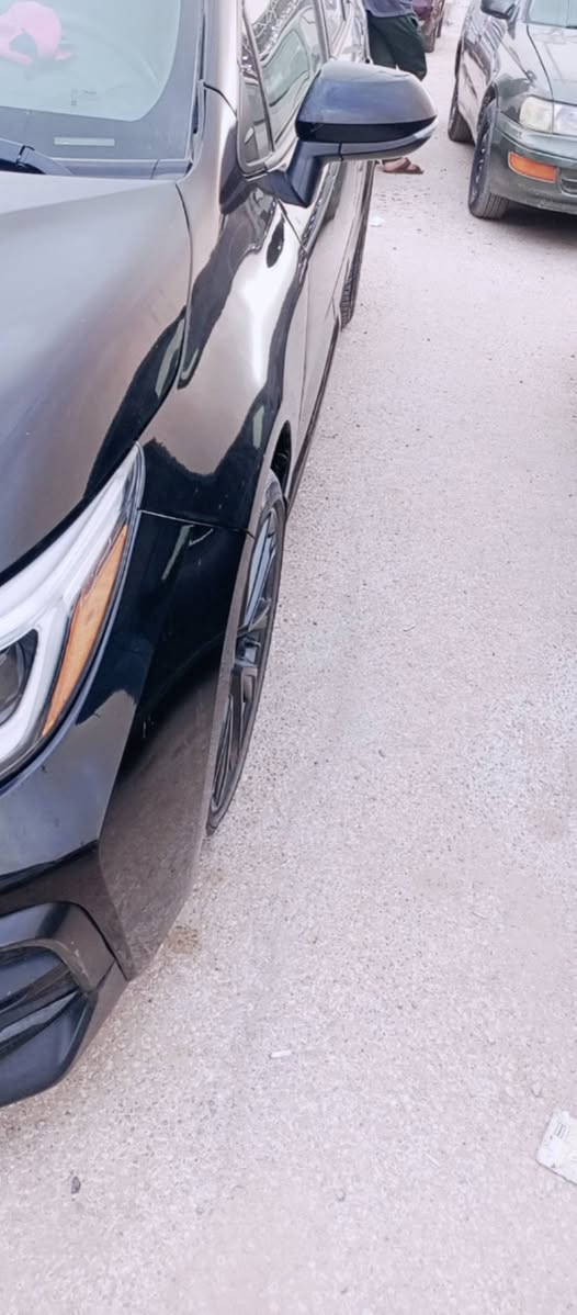 سلام عليكم كورلا موديل 24 مريكي بانزين مكينه 2000 فول موصفات بصمه سياره جديده رقم شهداء قادسيه رقم تليفون *********** ضرر جاملغ وبنيد فقط
