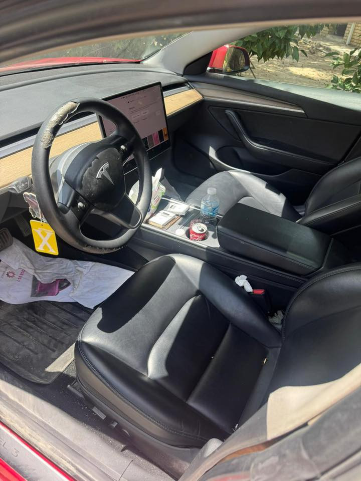 السلام عليكم  Tesla Model 3 2023
تيسلا مودل ٣ / ٢٠٢٣

تك ماطور ✅

لون احمر ✅

السياره اوف لاين ✅

ماشيه 36 الف ميل  ✅

شاحنه ٣٢ امبير وياها ✅

فلاش تخزين وياها ✅

بأسمي السياره تحويل ثاني يوم ✅

مابيه اي نقص او خلل ✅

كراسي تدفئه ستيرن ايضاً كلشي شغال كامرات ٩ ✅

على ايدي السياره من طبت للعراق لحد هسه✅

راديتر اصلي يعني متعاني من التبريد ثلج✅

حادث السياره : جاملغ وبنيد لبنيد مبدل ومصبوغ ولجاملغ نفسه مصلح ومصبوغ  بدون دواخل وجاملغ الخلفي بي طخه موضحه بالصور مامصلحه على وضعه تصلح بارد 

مكاني : بغداد 

رقمي***********

سعر :140 وبيه مجال
