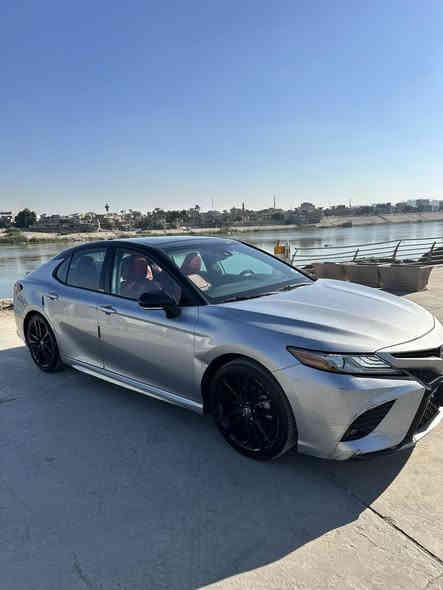 السلام عليكم 
كامري موديل 2019 xse محرك اربعة سلندر 
بانوراما
مقاعد امامية تدفئة متحركة
شاشك نظام كار بلي
تحديد مسار
رادار امامي
تحذير نقطة عمياء بالمراة الجانبية
نظام تحذير من الاصدام
هندبريك كهربائي
اوتو هولد 
تبريد قطعتان
ويل قياس 19 رياضي
داخل احمر عمل 
حادث خلفي مثل ما مبين بالصور 
السيارة ماشية 100000كم
مكان السيارة بغداد كاظمية
السعر 192ورقة
***********
