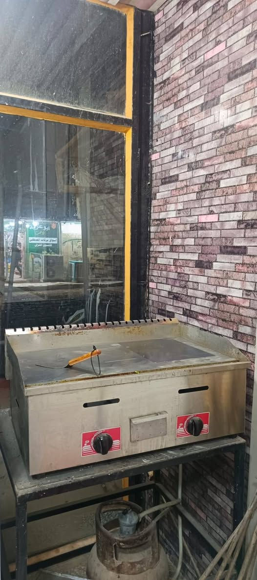 سلام عليكم الغراض للبيع ***********
