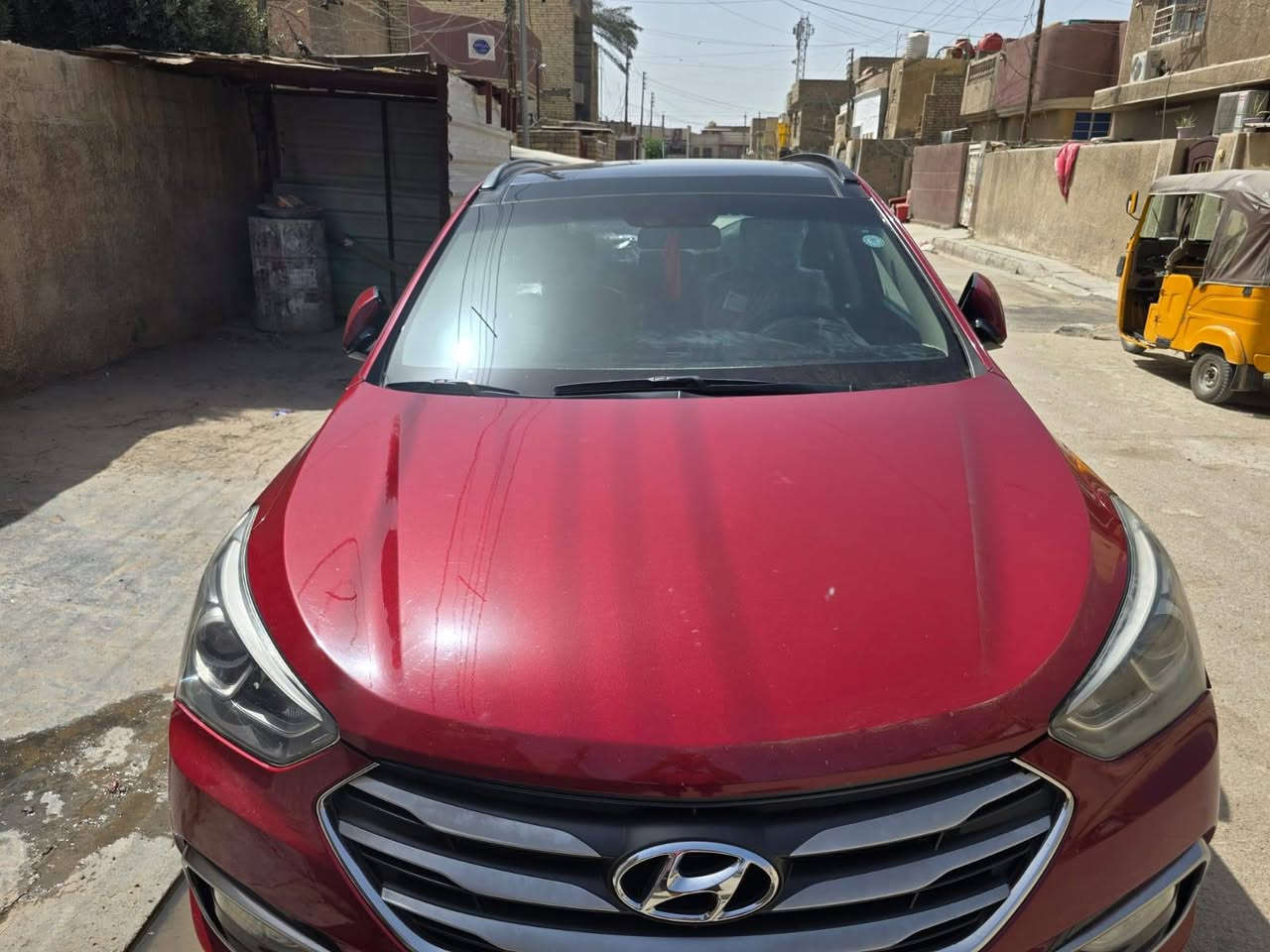 سنتافيا ٢٠١٦ خليجي مكفوله
مكينه ٦ سلندر 
سبعه راكب
ثلاث قطع تبريد
بانوراما 
السياره باسمي تحويل مباشر
السعر ١٨٥ وبيه مجال بسيط حك الجيه 
***********
