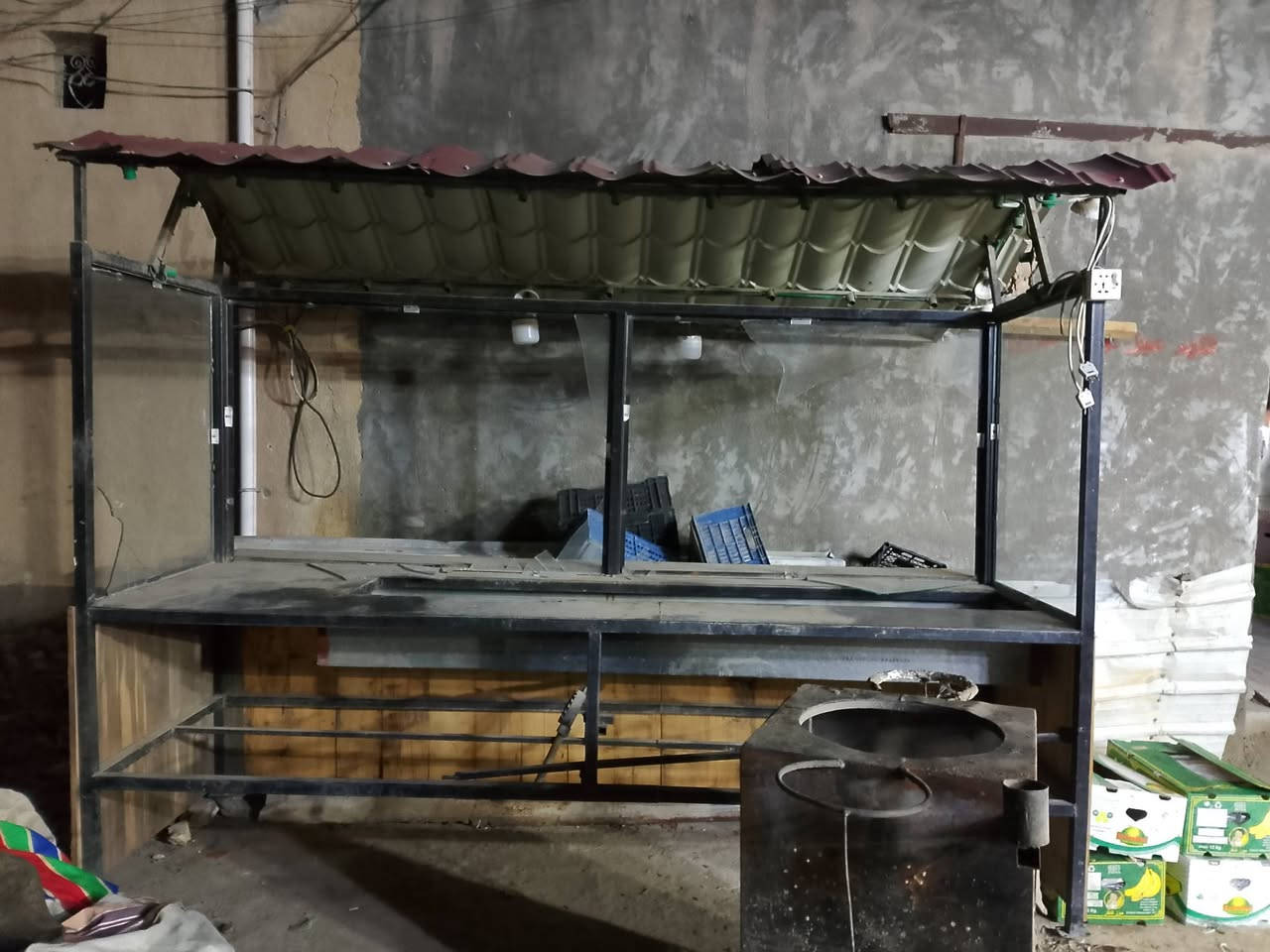 سلام عليكم عربنه مل فافلا لبيع هذه رقم***********
