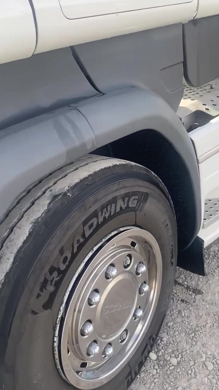 سكانيا سحال مزوج موديل٢٠١٧  سيارة جوبلس حجم٥٨٠ رتايدر هاف ثلاجة فول مواصفات سقف ناصي مرسمة عربانة غسان ٥محور موديل ٢٠٢٤ تخم تاير 
موبايل: ***********
ديالى/بعقوبة
