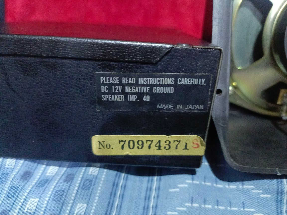 بيع 
مسجل سياره(برنز ساوند)
كلاسيك سنه الصنع 1973-12 ڤولت
ياباني المنشأ على الأغلب غير مستخدم فحص فقط مع السماعات الاصليه تم الفحص على بطاريه السياره وشغال 100٪100 ..قلاب وجهين استفسار /*********** / يوجد خدمه توصيل لكل المحافظات السعر ع الخاص
