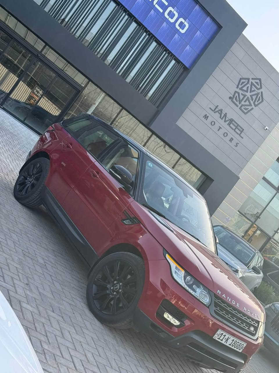 Rang rover sport HSE  2016
ستة سلندر سوبر جارج 3.0

( بدون فتحة ) 

بغداد رقم شبه مميز باسمي تحويل مباشر
لون احمر مميز

مكينة بلادية برغي بيها ممفتوح
كير بلادي
كهربائيات بلادية

السيارة سابقاً مخزنة 
و حاليا ماشيه ٨٠ الف كيلو

بدون حادث ولا تبديل 

مواصفات
جكات كهرباء
دوس كهرباء
جنطة كهرباء 
رادارات امامي و خلفي و جانبي
خمس كامرات
حساسات خلفي و امامي
مقاعد امامي و خلفي تدفئة
تدفئة ستيرن

السعر  ٢٤٨$ ورقة

مكاني اعظمية

***********
