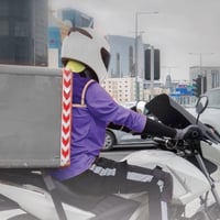 مندوب توصيل متفرغ مع دراجه مشتغل بمجال التوصيل استلم حي جامعه حي الخضر...