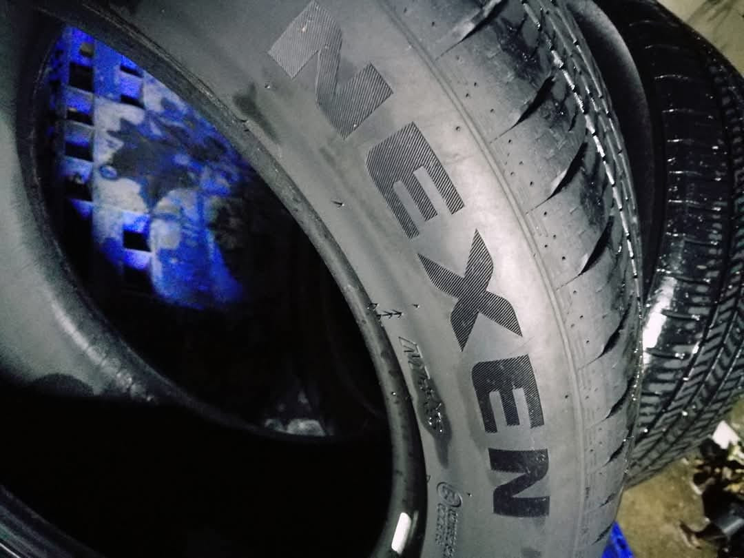 زوج تاير نكسن كوري اصلي
قياس 235/50/17
كولش نظاف مثل ماموضح بالصورة 
الي يفيده يراسلني عل خاص 
مكان : دهوك
عندي توصيل


**إذا كنت صاحب هذا الإعلان وتريد حذفه لأي سبب، رجاءا أرسل رسالة إلى الدعم الفني**