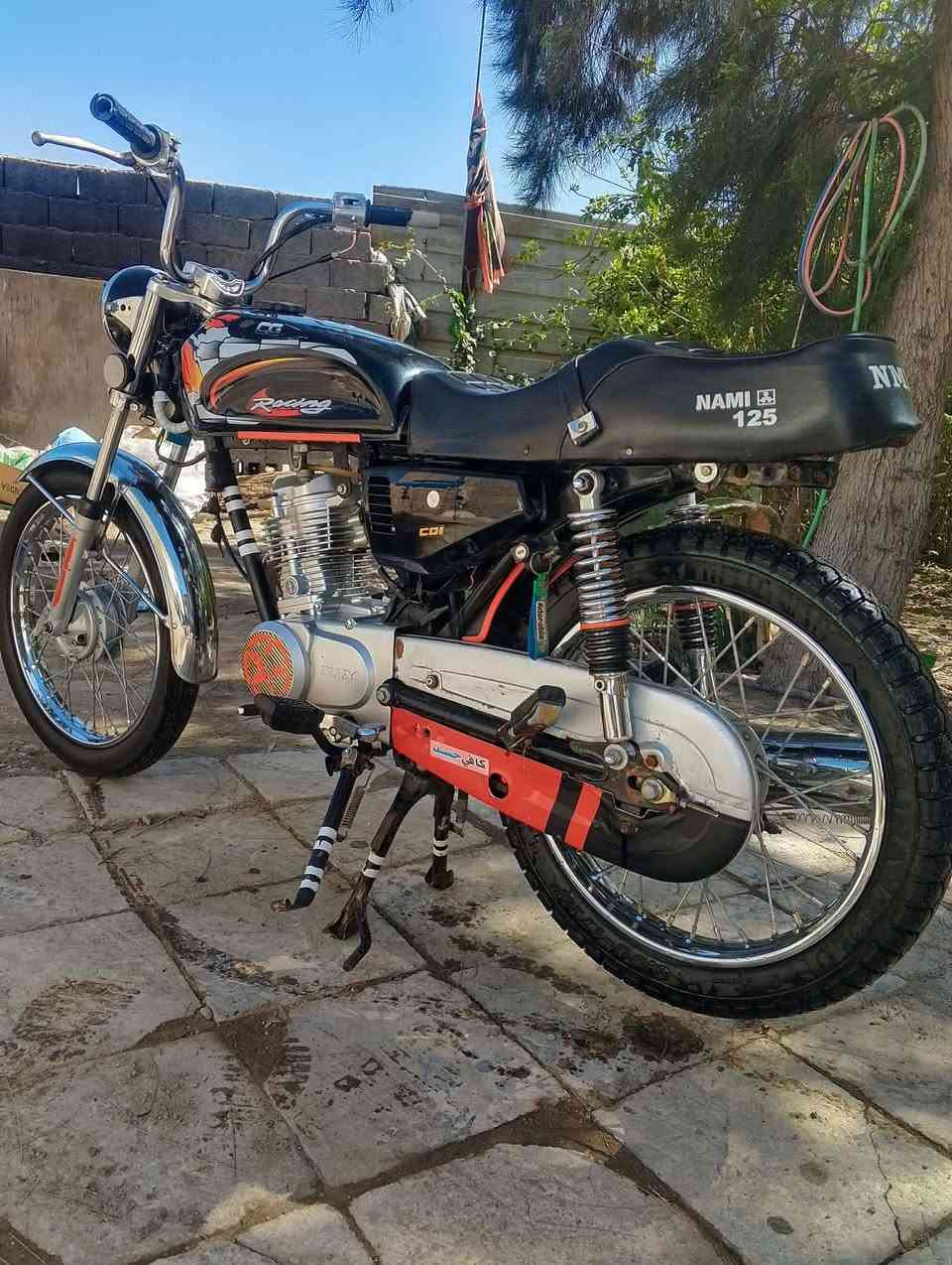 سلام عليكم دراجات العدد 3دايوان 19اوراق اصلي عايزه ترتيبات مكينه مامفتوحه سافان 24اوراق مامفتوحه بيه دخانه بدايه نامه 24اوراق مكاني سده الهنده شراي تصل وتدلل ***********
