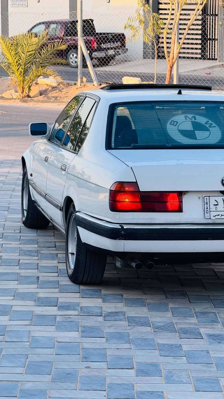السلام عليكم حبايب
BMW 730i مفتوح
موديل 1991 سياره رقم بغداد مشروع وطني 
سياره بلاديه وبدون صبغ ولا تبديل ونظافتهه كدامكم سياره جديده 
فول مواصفات 
سلايد روف شغال
كشنات كهرباء كل حركاتهن شغالات تدفئه
كروز سرعه شغال
دبل جكمجه
كير ومكينه ب الشرط
حداده نص عمر
منظومه غاز 60 لتر جديده 
تبريد ثلج ويه السويج
حماوه ثابته ومنظومة ماي جديده 
منظومه بانزين جديده 
والباقي كدامكم سياره خير من الله
مال جناي الفضل لله
السعر 52 وبيهه شي بسيط ان شاء الله 
للاستفسار الاتصال 
***********
