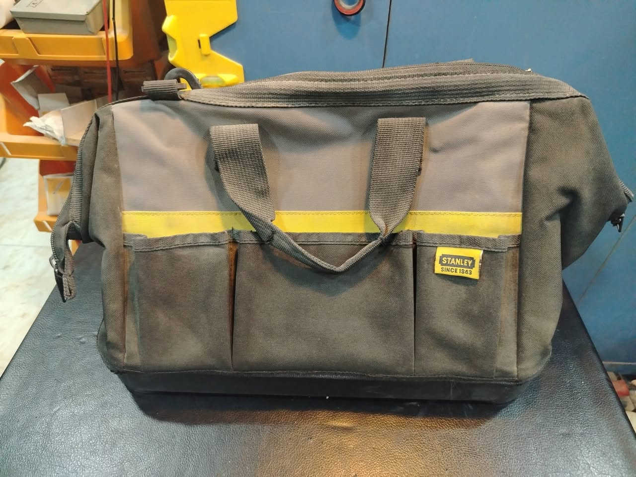 🟡 مجموعة حقائب 👜

🟡 للتواصل واتساب فقط :***********

🟡 يوجد توصيل لكافة محافظات العراق 🚗
