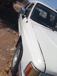 سياره اللبيع تيوته سعر 15 ومراوس صير 07800195389 رقم الاتصال محرك وكير...