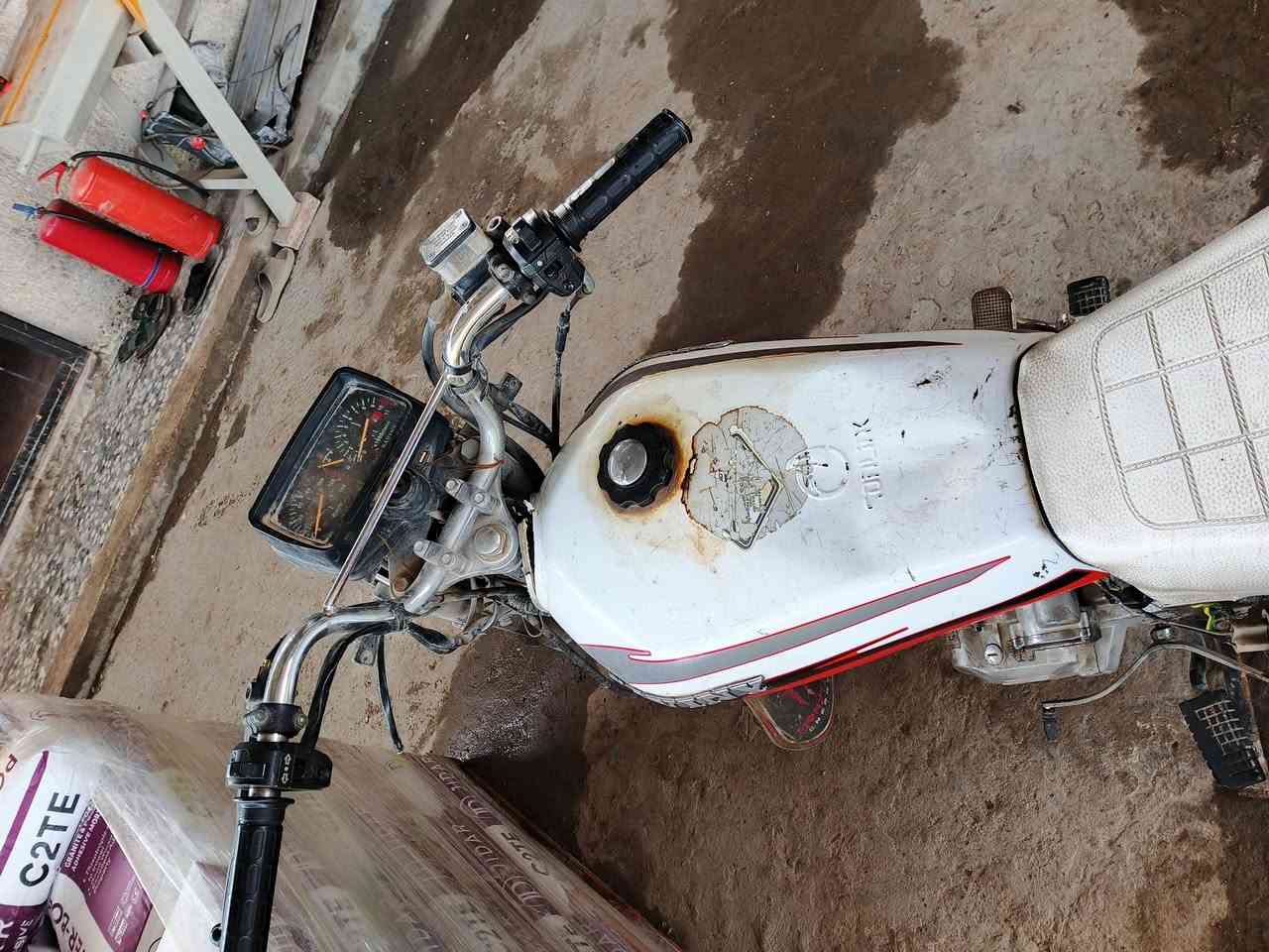 دراجه يراني 5كير سفانه موديل 2021ارواق مابيهه ضاعيات العنوان بغداد تقاطع النهروان السعر 500وبيهه مجال مكينه مامفتوحه ابد بس تفيلس الرقم ***********
