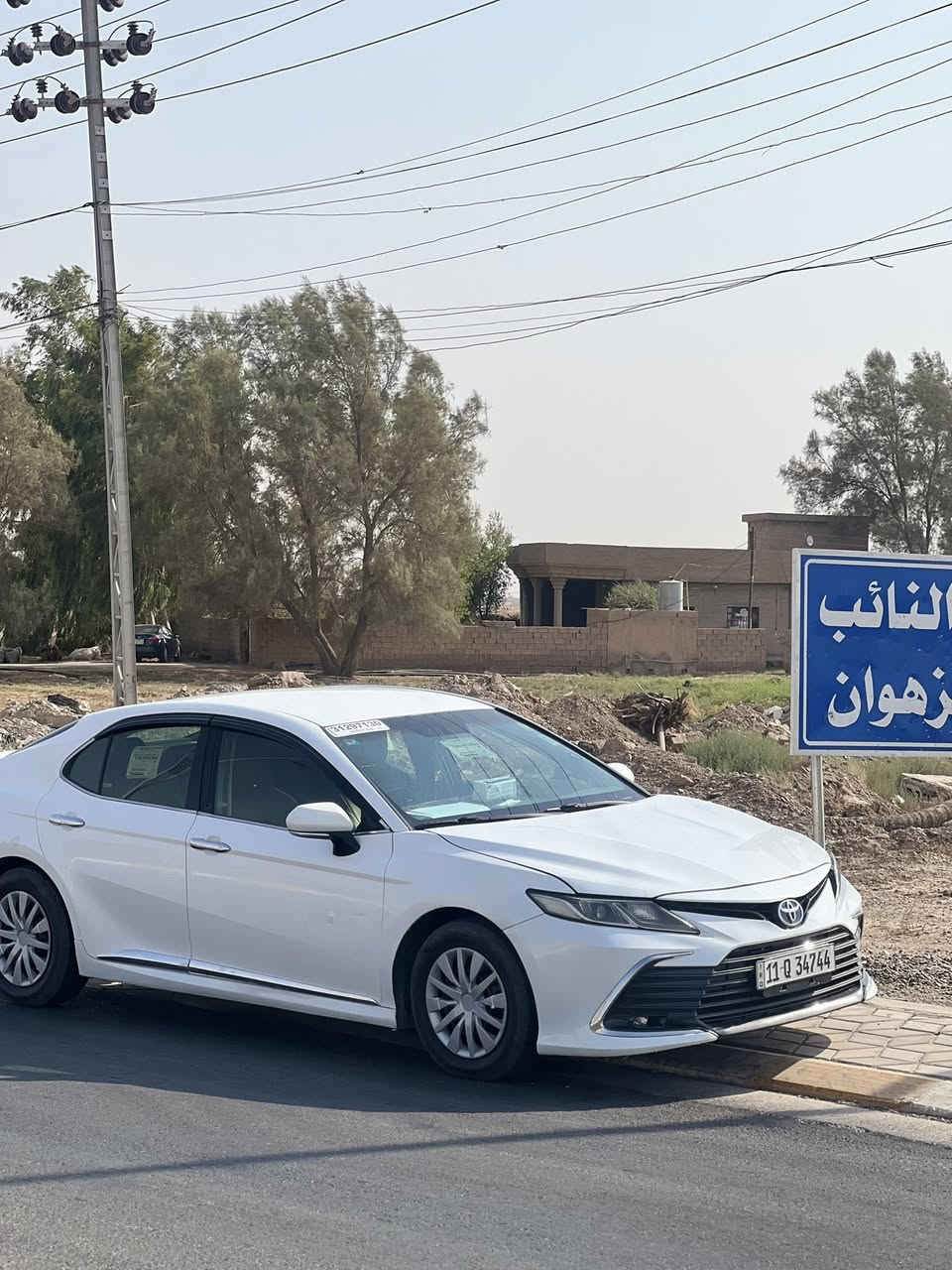 السلام عليكم…
تويوتا كامري LE 2020محدث 2023
نظيفه جداً تكسي دبي …

المحرك: 2500 سي سي مرغوب 

الرقم: بغداد الدولي 

الحاله:
موضح بل منشور 
صبغ عام تغير لون
بدون ضرر داخلي 
الكير والمحرك مكفولين

المواصفات:
تحكمات ستيرن
شاشه 
كأمره خلفيه 
حساسات
تبريد خلفي
تبريد امامي 
وباقي مواصفات اخره …

هايبرد شغال
تدفئه وتبريد شغال 
صدر كهربائيات محرك كير كلها شرط

السعر: (138) وبي مجال 

الموقع :
صلاح الدين /تكريت 

للتواصل:خاص او على الرقم واتساب او اتصال 
***********
