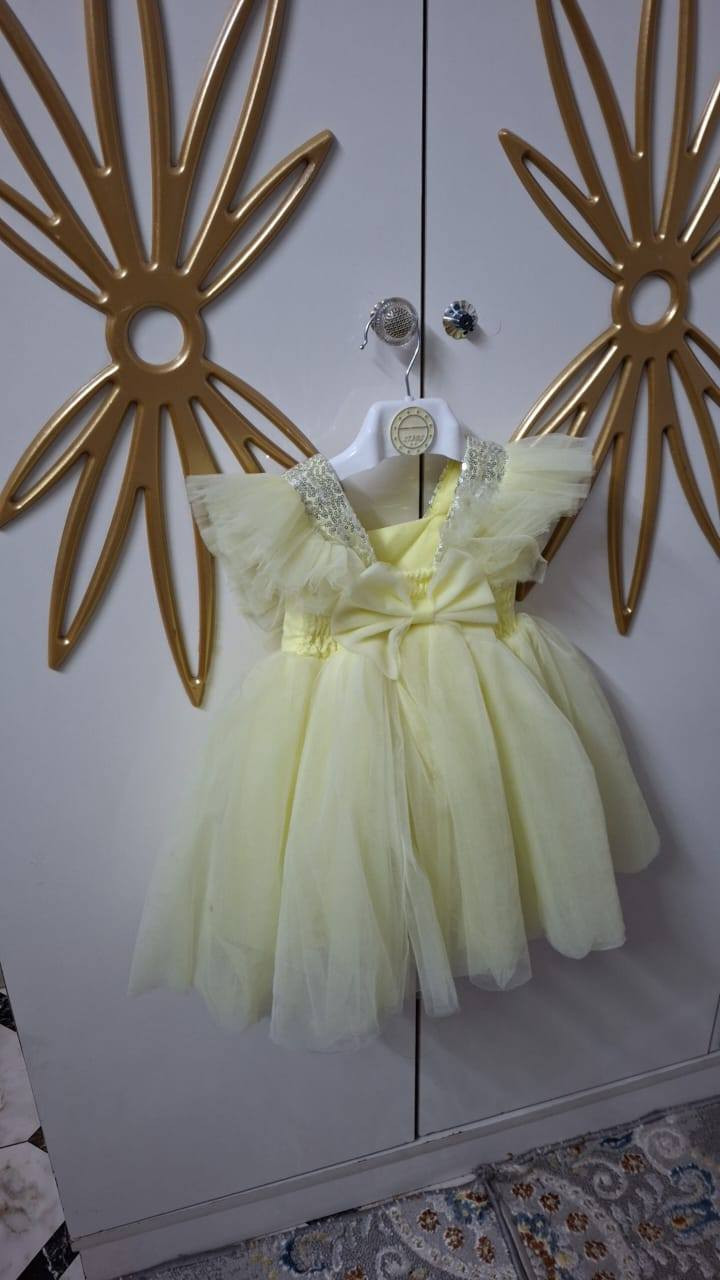 عل ١٠ الأصفر عمر سنه ونص مارؤني سنه ونص وبنفسجي  هم على٣ سنوات ملبوس مره واحده التحب تراسلني  خاص   وزركه عل ٤ سنوات  ملبوسات مره واحده ما عندي توصيل


**إذا كنت صاحب هذا الإعلان وتريد حذفه لأي سبب، رجاءا أرسل رسالة إلى الدعم الفني**