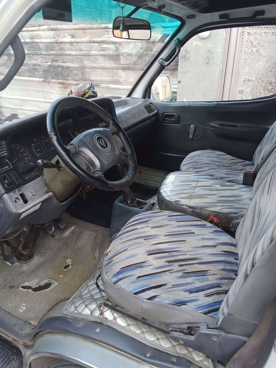 اسلام عليكم 
سياره فتون موديل 9
سياره كير وكنسل مكفوله 
سياره عليه غرمات وضربيه كله 33000
سياره نيهاته من الخير قفله 30
بغداد حي الجهاد 
رقم ***********
