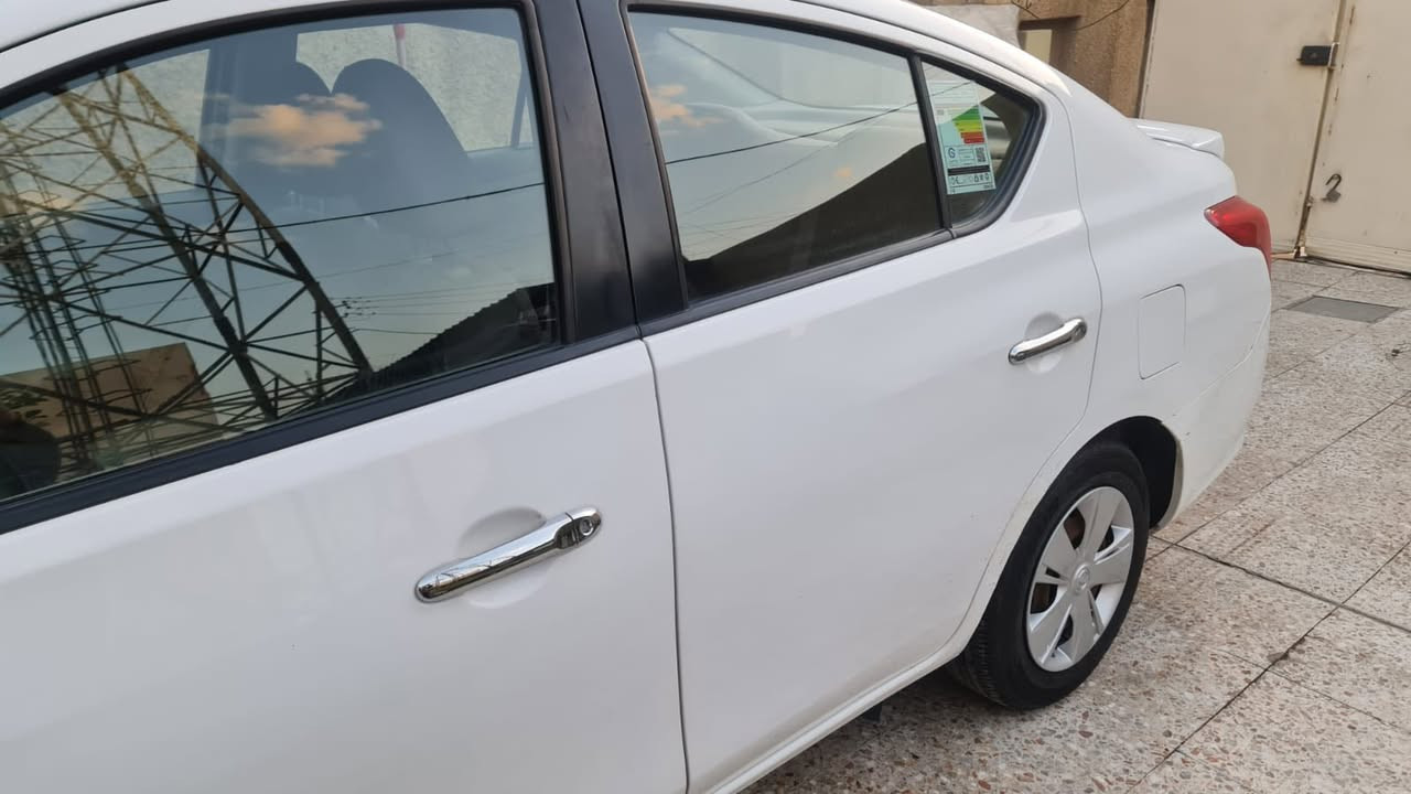 السلام عليكم
سياره سني هندي لون ابيض موديل 2019 تحويل مباشر من المالك الى المشتري ، رقم بغداد ( مشروع الوطني ) زجاج أمامي اتوماتيك فقط ، توجد فيها عدة ضربات خفيفه على البارد بدون صبغ ، ماشيه حاليا
55000 كيلو قابل للزياده

اقرا زين 👇👇👇👇
(( مكلف بالنشر ))يرجى الانتباه 
التواصل مع صاحب السياره على الرقم
‭0770 118 9084‬
السعر 115 ورقة وبيها مجال للطيبين
مكان السيارة بغداد نفق الشرطة حي حطين
