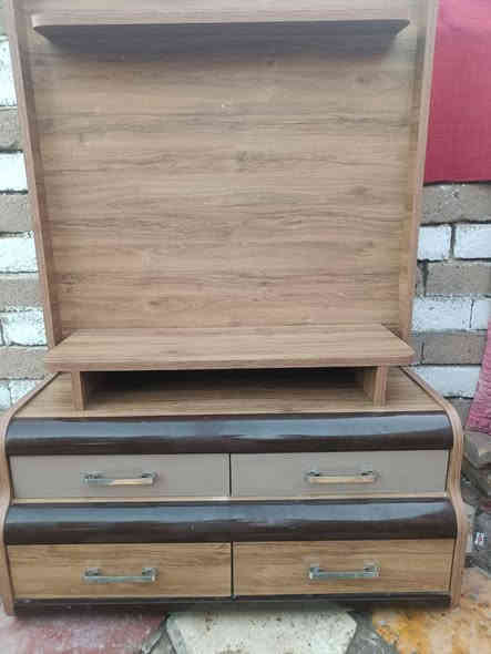 ميز بلامه
السعر  50

ناصريه 

مركز***********
