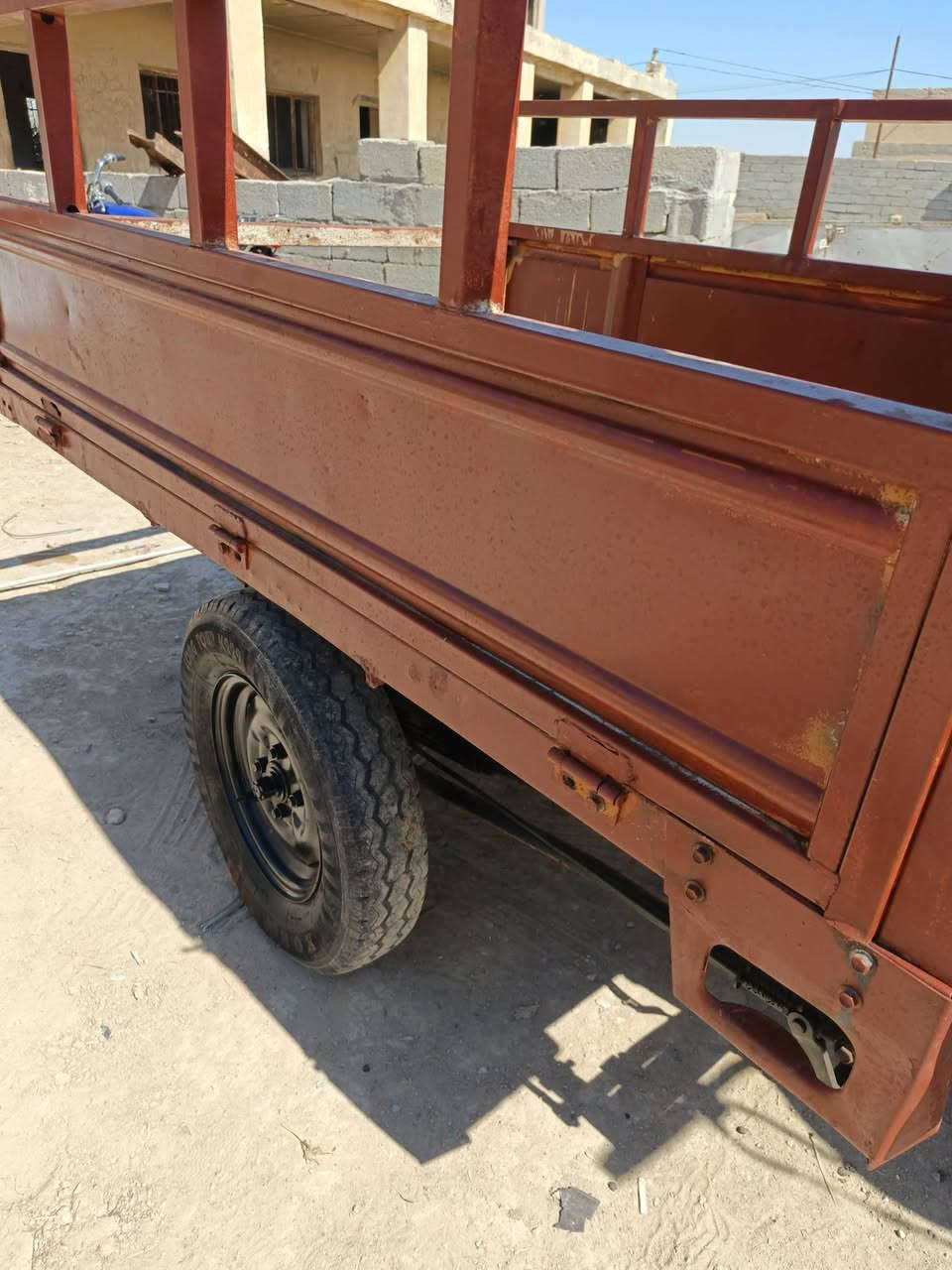 MTR للبيع ستوته مثل ما موضح بصور ستوته كلك اكفلك سرقه  وعشاير  ستوته تعمير جديد دبلات  كدام وضفيره ودكم  جدد      كابريت جديده ستوته حلوه ومال جناي سعر 600 . وبيه  مجال مكينه حلوه لا تنقص ولا تبخير مفتوحه  مكان شطرا ***********ه
