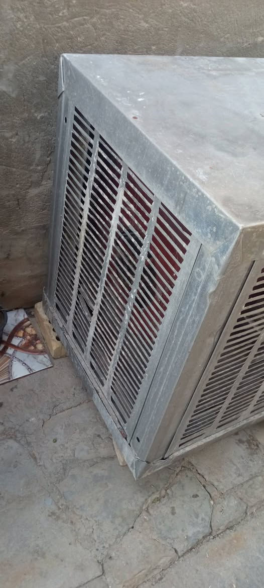 مبرده المنيوم حجم 2ونص للبيع عنواني بغداد المدائن سلمان باك/***********
