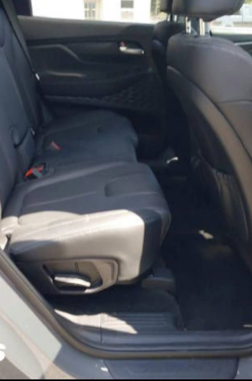 السلام عليكم سنتافيا 23 امريكي محرك 2500 فئة xrt ماشية 18 ميل السياره فول عده الفتحه داخله تقرير تعمل وتسير مكفوله كفاله عامه رقم ذي قار باسمي السعر 225 مكاني ناصرية ***********
