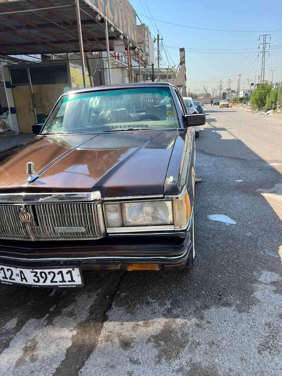 السلام عليكم سوبر موديل 82 رقم نينوى موصل مشروع وطني مكان السياره بغداد كير و محرك خير من الله السياره ما ناقصها شي بدل كير و طلع كير عادي السياره نظيفه مثل ما موضح بل صوره للتواصل ***********
