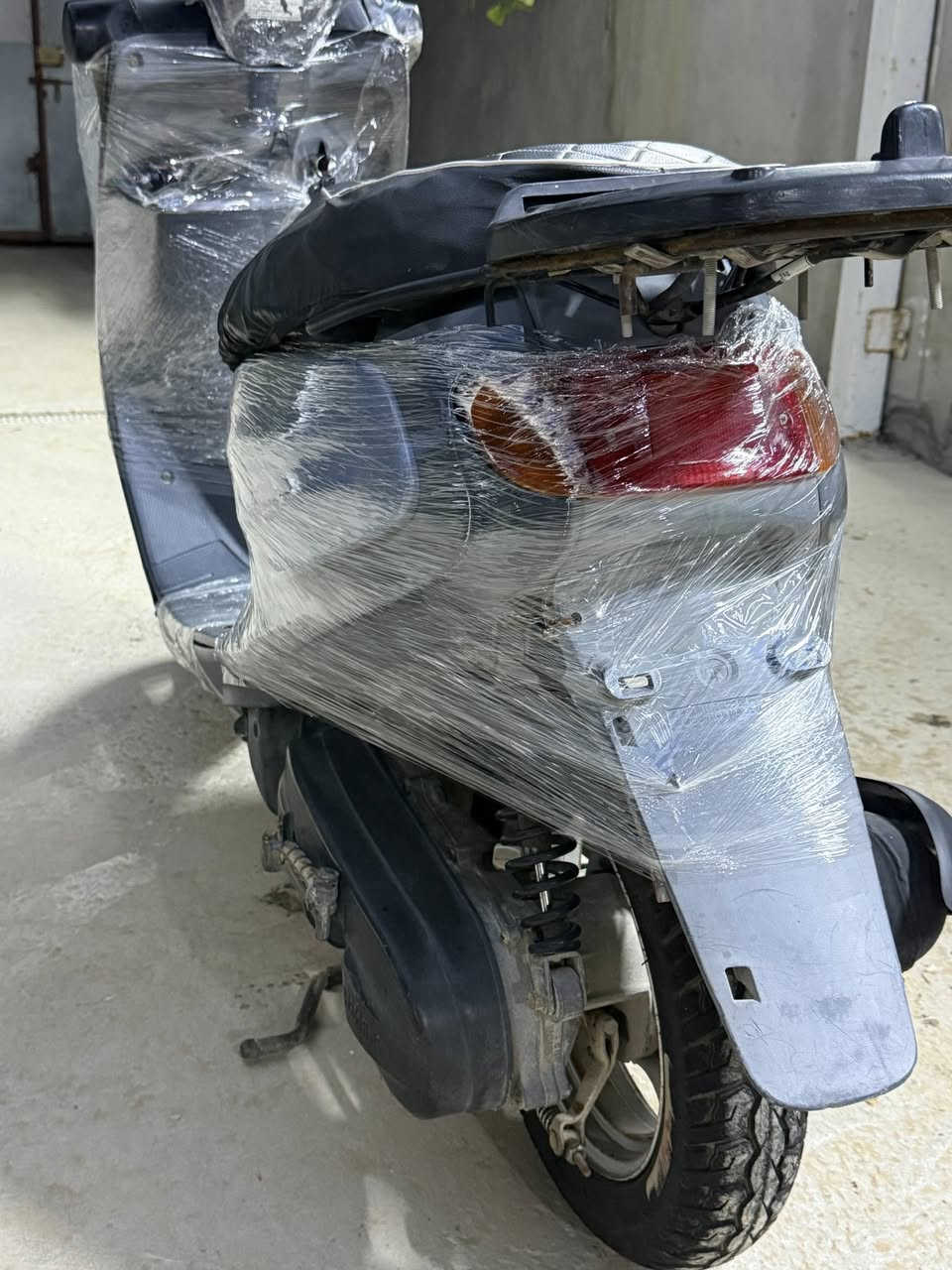 السلام عليكم 
منغولي ياباني للبيع
الدراجه نضيفه مثل ما بالصور مكينه مفتوحه مره وحده
الدراجه تخبل شلعه معدل مكينه ناعمه 
الدراجه مانقصهه برغي فول الفول
السعر 600وبيهه ومجال
***********
