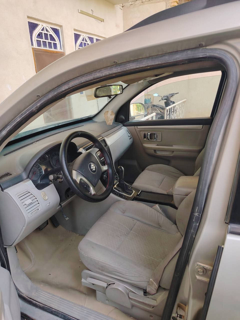 سازوكيxl7 2007 سبع راكب مصبوغه حزام محرك وكير كفاله حداديه 80%بسمي تحويل ثاني يوم
بيع او مراوس بكيه حمل
 السعر63
***********
