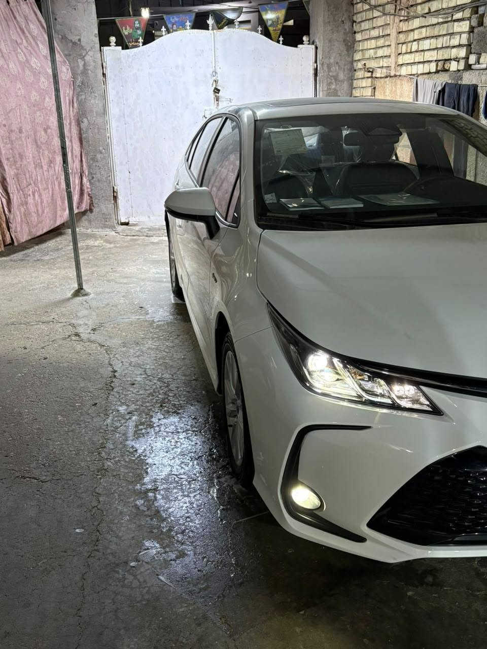 سلام عليكم كورلا لبيع  موديل 2025 زيرو ماشيه 400kmفول مواصفات عارضها 173 وبيها مجال بسيط سياره مكفولة كفاله عامه فول مواصفات أي ستفتار عله رقم***********
