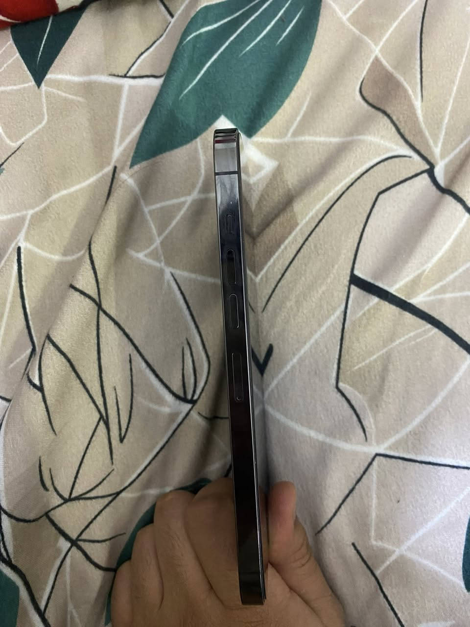 سلام عليكم آيفون 13برو ماكس جهاز كلش نضيف ذاكره 256 جهاز مبدل شاشه تفصيخ 3خيارت فيس إيدي شغال جهاز اطيك بي ضمان سبوع ذا صرف شحن لو جهاز علك ترجعه مكاني كربلاء سيف سعد ***********  شرق اوسط  السعر ٥٢٥
