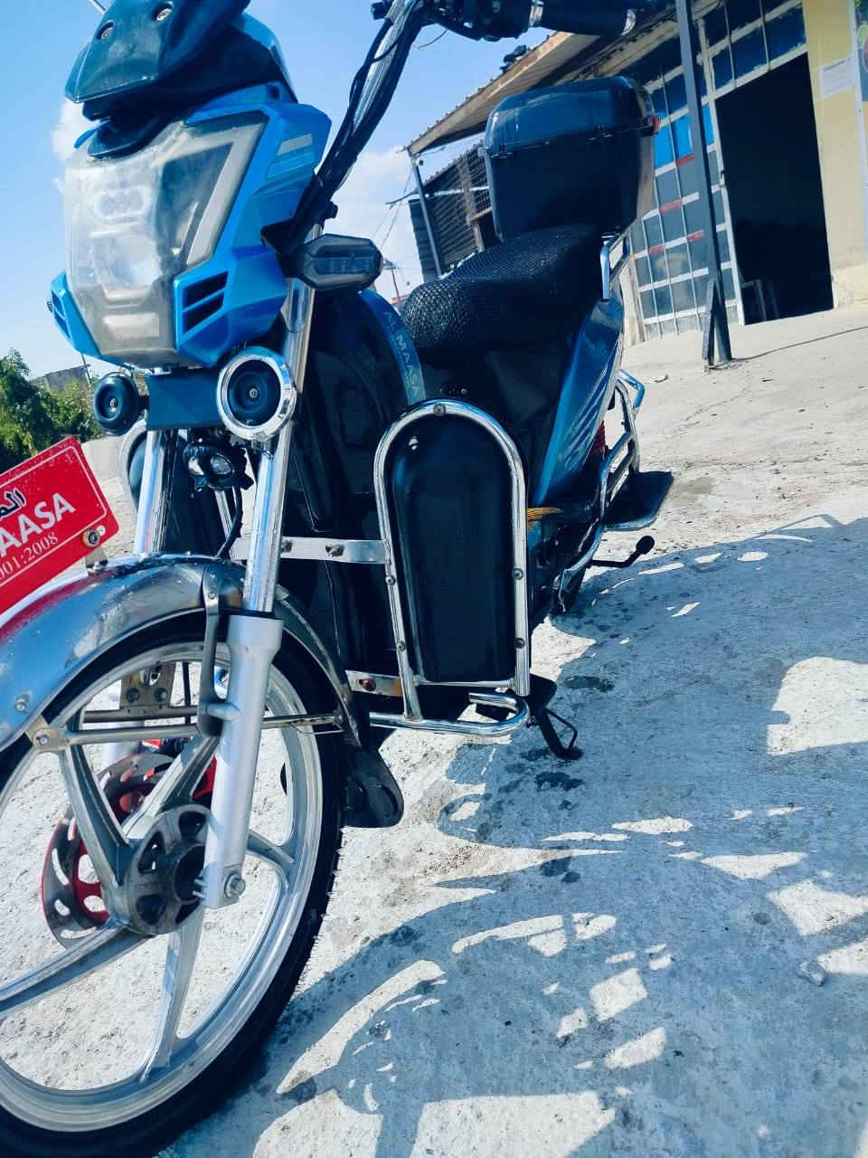 السلام عليكم مطور شحن البيع الالماس موديل 2023 نضيف كلشي شغال ما نقصه شي البطريات ما عرف شكد تقره السعر 425 بي مجال الرقم ***********
