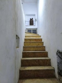 شقة مؤثثة سياحية للأيجار طابق اول للناس المحترمة والعوائل للمسافرين وا...