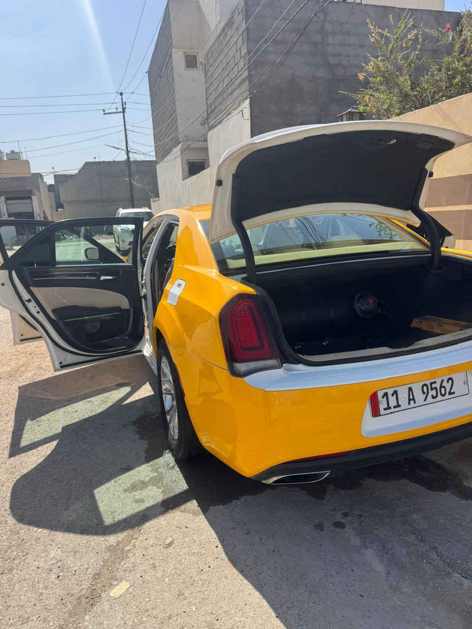 السلام عليكم أوباما موديل 23اصل رقم بغداد بااسمي مكفولة كفاله عامه كلين تايتل حاهزه للعمل خط بغداد بصره دوشمه ويل 18تخم تاير جديد جاهزه للاتصال ***********ابوحيدر
