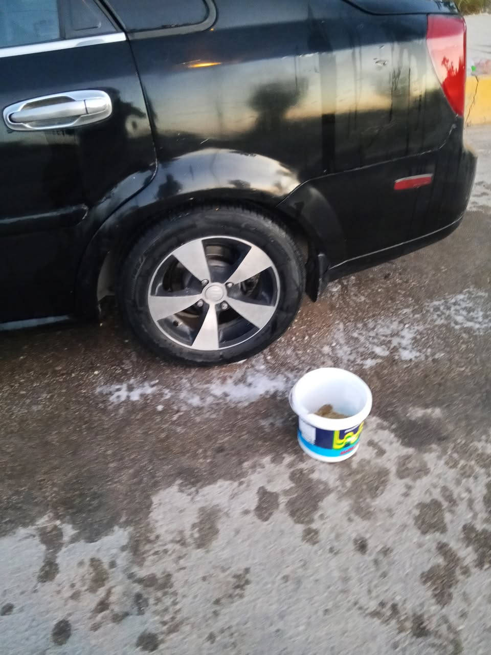 السلام عليكم سياره للبيع ساسوكي موديل 2006 سعر 48 ورقه ***********
