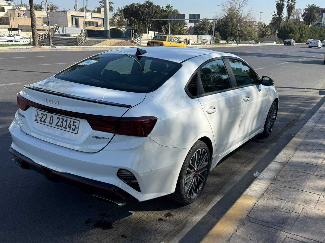 السلام عليكم
للبيع كيا فورتي 2023 جي تي فول تيربو – بصمة تشغيل، بصمة أبواب، كراسي جلد، اشاير مري، نقاط عمياء
2023 KIA Forte, GT 
1.6L, 4 cyl., 201HP
وارد أمريكي ، بدون دواخل الاربكات كلهن سليمة ، رقم أربيل  ، اللون ابيض ، محرك 1600 تيربو ، الحادث كما موضح بالصور، تبديل وصبغ الجاملغ والدعامية وتصليح وصبغ جزء بسيط من البونيد ، اوتو هولد ، هند بريك دكمة ، نقطة عمياء ، اشاير مري ، ماشية تقريبا 34 الف ميل  
السعر 175 ورقة - 

بغداد 
رقم الهاتف ***********
