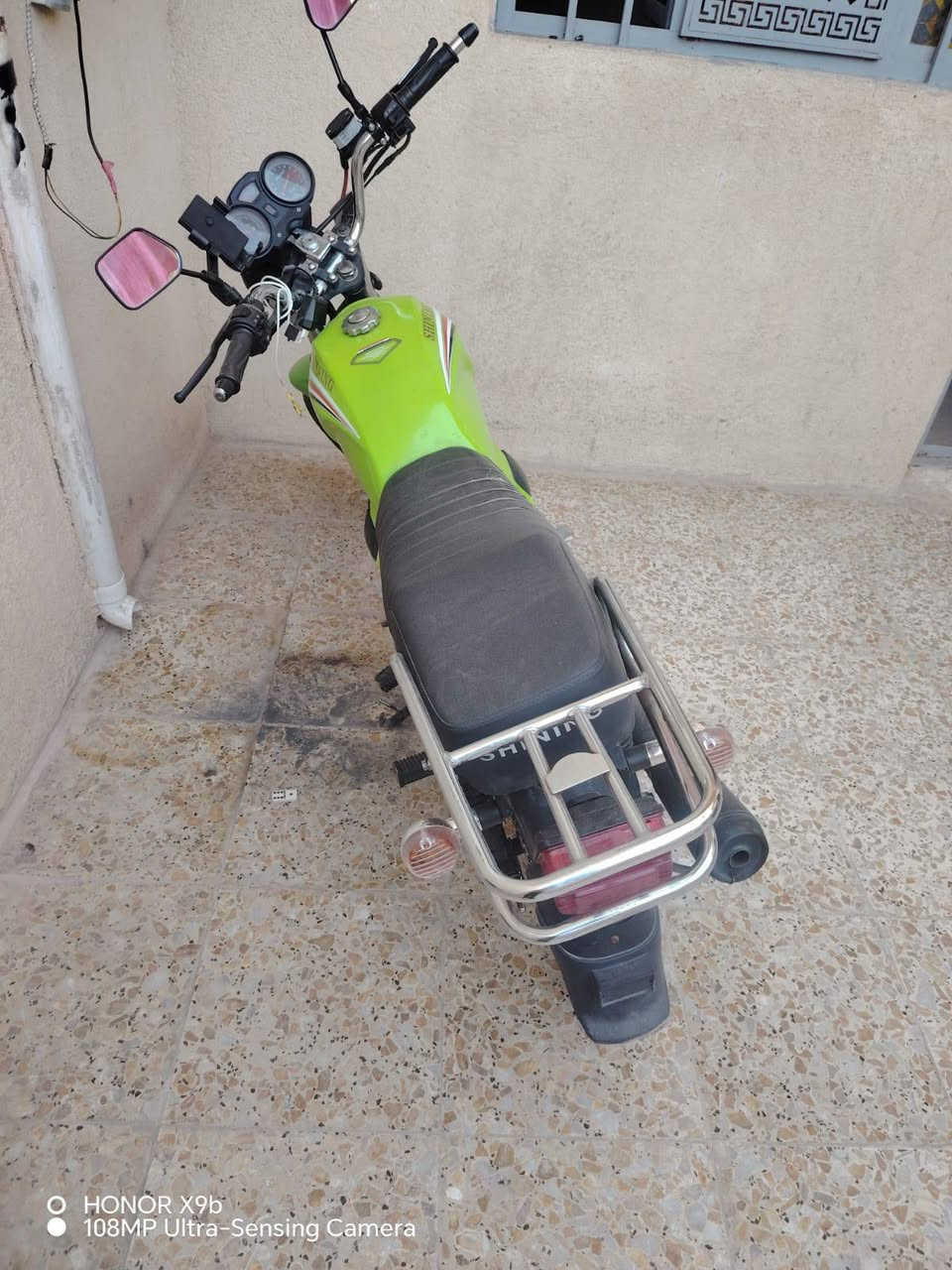 سلام عليكم دراجه مديل 25كل نقص مابيهه دراجه جاهزه من كل النواحي السعر 700وبيهه مجال حك الجيه *********** مكاني بغداد
