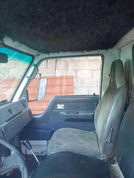 سلام عليكم عندي هاي سياره للبيع دانيه سياره حلوه مابيها عيب كير اوتماتيك محرك بيكم رقم كركوك صحبها بكركوك سنويه 2019منتهيه ملاحضه مو شراي لاتعبني بل يرحم والديك سعر 25وبيها مجال مكان سياره كركوك   ***********
