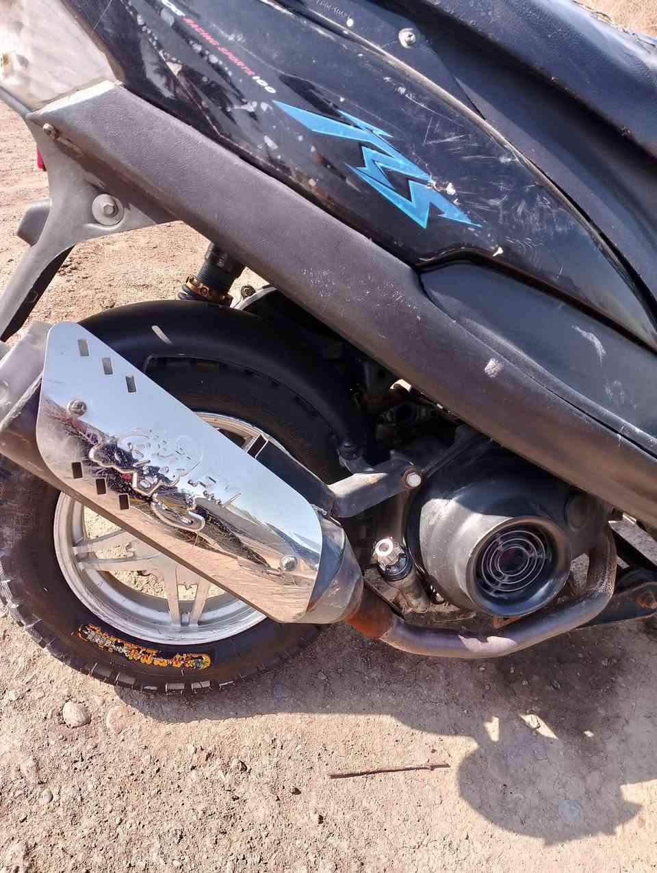 ماكس عدله 120للبيع
دراجه حلوه ونظيف ولمكينه مكفوله من تنقيص وتبخير او نضوح مفوله والله شلعه ومعدل كلاجات رياضي تيرات لبارحه شديتهن جدد دراجه(نقصه سلف ولكابريتر يرادله تنضيف)سعرها 425وبيه مجال لشراي ***********واتساب متواجد اكثر مكاني بغداد الدوره
