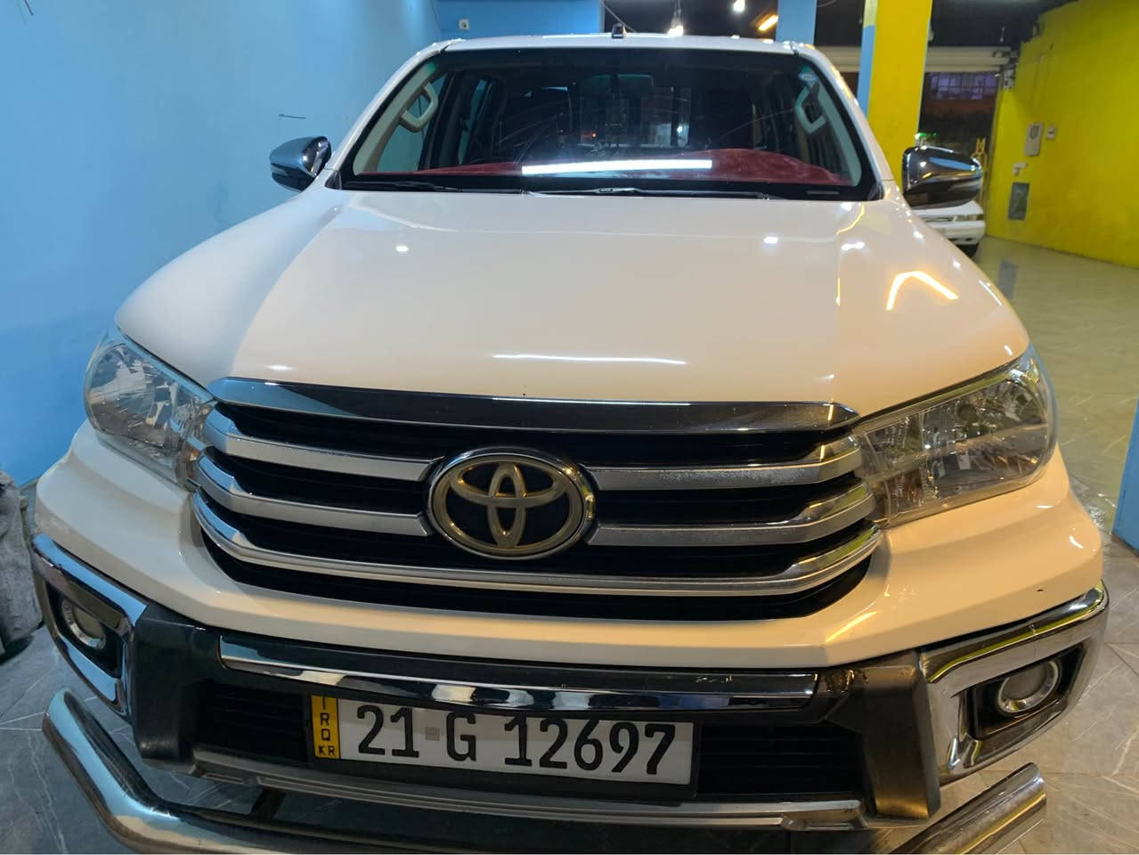 تویوتا هایلوکس 2020 لۆک بێ بۆیاغ هیچ هیچی نیە چوار تایەی لۆکی لەژێرە تەحویل و بەناو کردن بەشەرتە تەن 120km ڕۆیشتوە گێڕ اوتماتيكة  گێڕ و مەکینە بەشەرت بەنزینە   ***********
*********** رانية, السليمانية
