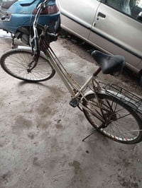 بايسكل • مقاس ٢٤ • محتاج ترتيب