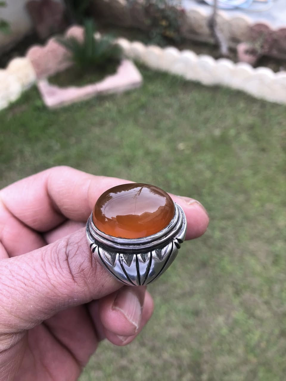 يا الله خاتم بحجر عقيق يماني مشمشي بصياغة يدوية ثكيلة جداً قياس 25/26 للبيع فقط يوجد توصيل


**إذا كنت صاحب هذا الإعلان وتريد حذفه لأي سبب، رجاءا أرسل رسالة إلى الدعم الفني**