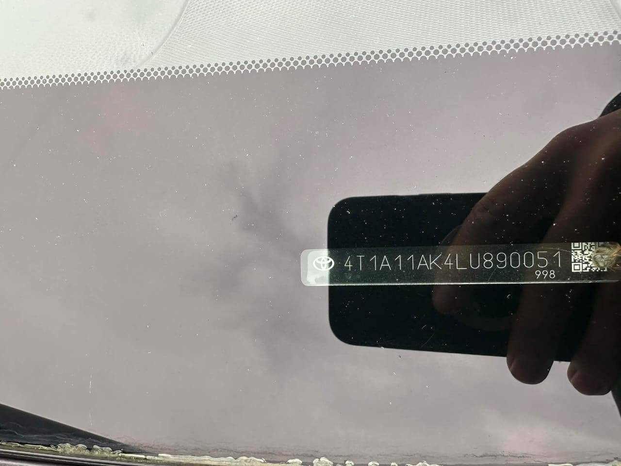 کامری 2020 LE وێنەی ڕەقەم شاسی دانراوە و حادیسەکەیزۆر خەفیفە سەیارەیەکی پاکو جوانەو بێ مەسرەفە *********** السليمانية, العراق
