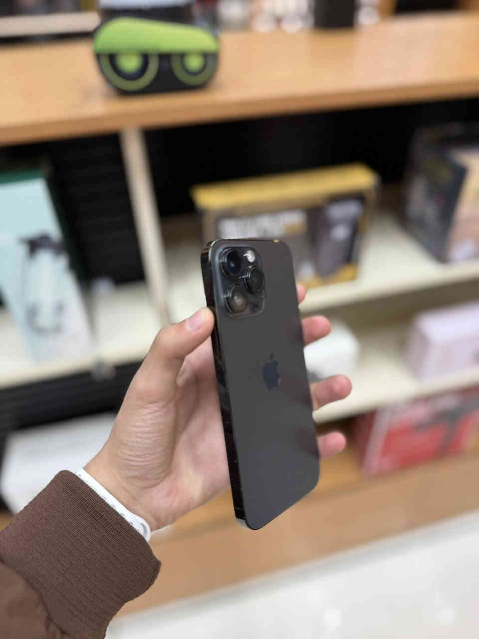 🔥🔥580 الف دينار فقط 🔥🔥
❤️ايفون 14 برو ماكس ماستر وتربروف❤️

ذاكرة 256

بطارية 85‎%‎

نضافة عالية

شاشة 3 خيارات

فيس ايدي شغال

اي خلل مابي جهاز

فقط الكامره الاولى

بيها غواش شويه

وفطر خفيف ب حساس

ماماثر ع لمس ابد مامبين

الاتصال:***********

العنوان: النجف الاشرف
