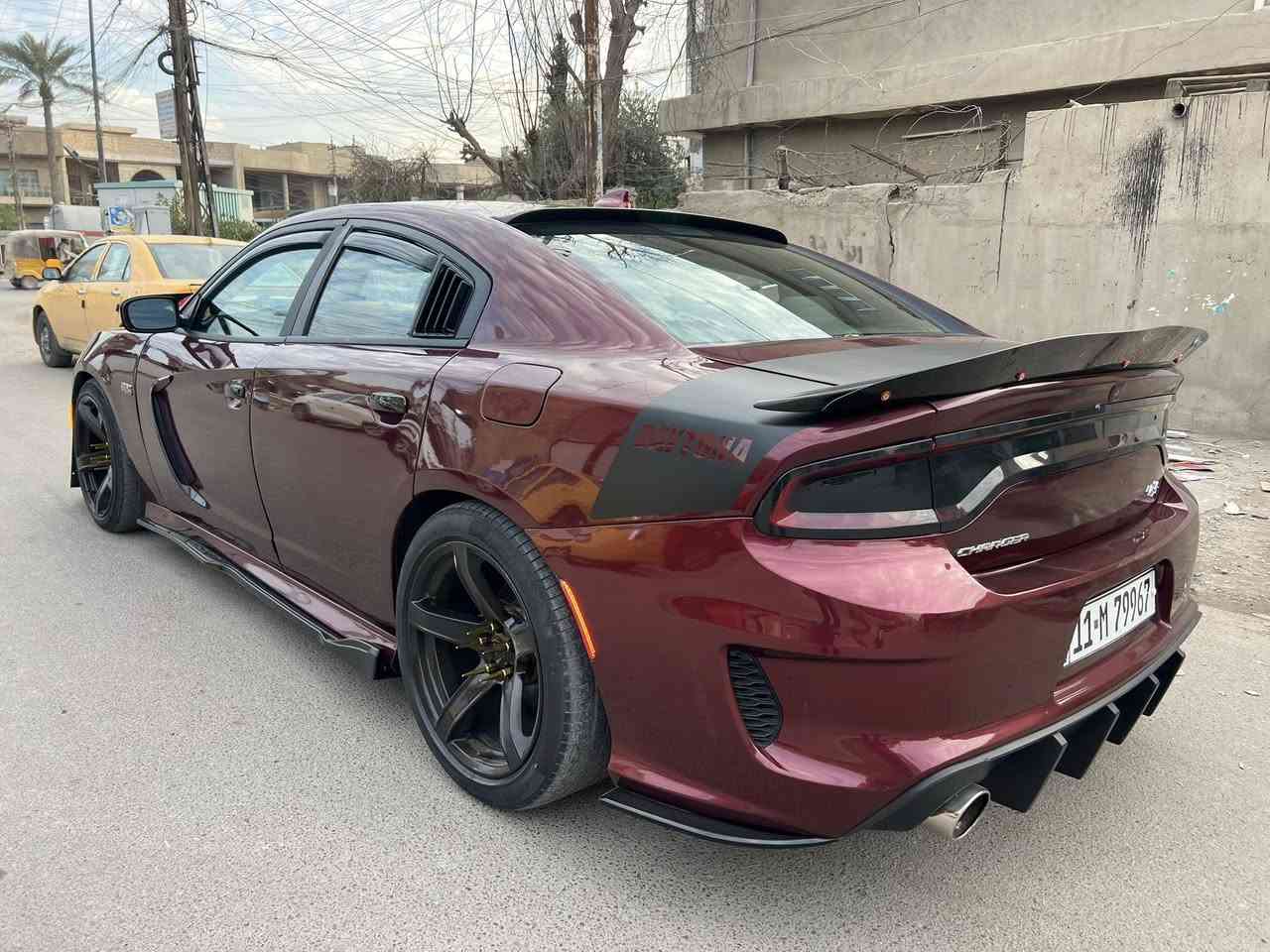 السلام عليكم
جارجر 2019  RT 5700✈️✈️✈️
سوبر تراك باك 
السعر 168. وبيه مجال للشراي  
مكاني بغداد مدينه الصدر 
حادث مرفق بصور. 
وسونار هم مرفق 
رقم بغداد دولي بسمي 
مكينه كلش قوي. وعليه برمجه  مصطفى  ايكل طلقات وفتح فصله ورون ومراوح 
داون بايب  
ويل نجمه تو سايز 
دعاميات وايد بدي 
لايت مال 2023 
ولدات داعميه 
كت لحايه كامل SRT
داخل  كله كاربون فايبر 
شاشه جبيره كار بلي 
شفتات ستيرن 
كشن كهربائي 
صدر امامي خلفي جديد 
مكاني بغداد مدينه الصدر. 
بيع او مراوس 
للستفسار ***********
