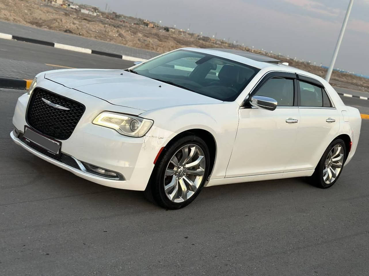 يالله سلام عليكم للبيع سياره اوباما مديل 18 ادوات متومه طبق الاصل سنويه وارقام  سياره خير من الله مكينه وكير وتبريد وكهربائيات وحداده كفاله  سياره فول سياره بل بصره الرقم *********** السعر 88
