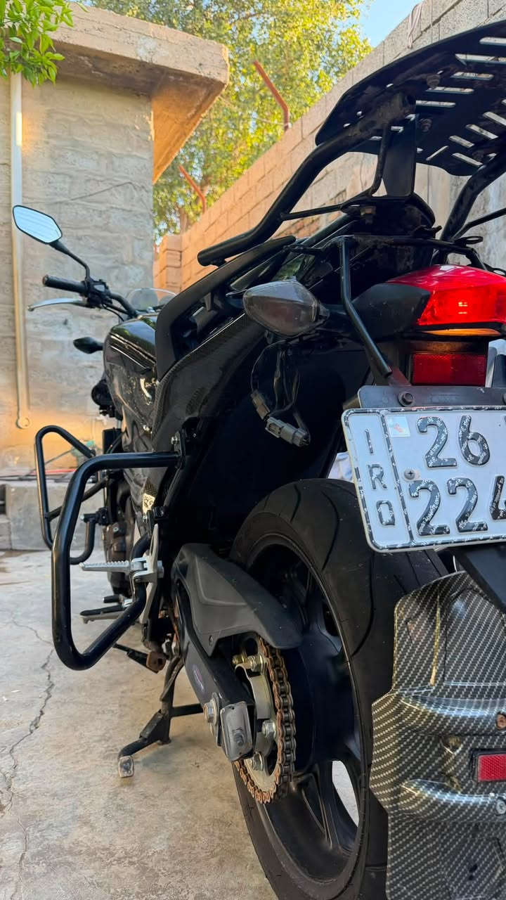🏍️ للبيع | Honda NC700S
🔥 بيع نقد أو قسط
✅ التقسيط عبر منصة ماستر كارد الرافدين فقط.

📌 مواصفات الدراجة:

* كاربون فايبر أصلي من الوكالة (مو لاصق ولا تلبيس).
* ماشية 60,000 كم.
* مكفولة مكينة + كير + كهرباء.
* رقم وسنوية باسمي، والتحويل يتم ثاني يوم.

💰 السعر: 33 ورقة، وقابل للتفاوض بالمعقول.

📞 للتواصل (اتصال أو واتساب):
***********
