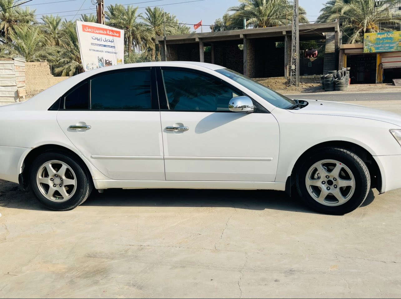 السلام عليكم سوناته موديل 2007 رقم بغداد انكليزي 
السياره جاهزه من كلشي مكينه وكير وحداديه وتبريد تخم تاير السياره بيه باب صبغ وخشم الجاملغ الامامي فقط مكان السياره بالحله ورديه خارج ***********
