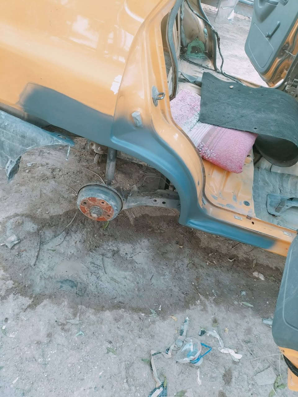 سيد احمد المعموري لسمكرة وصبغ وبولش لكافه انواع السيارات ***********
*********** ©©عامود 228كربلاء قرب مركز شرطة عون ع
