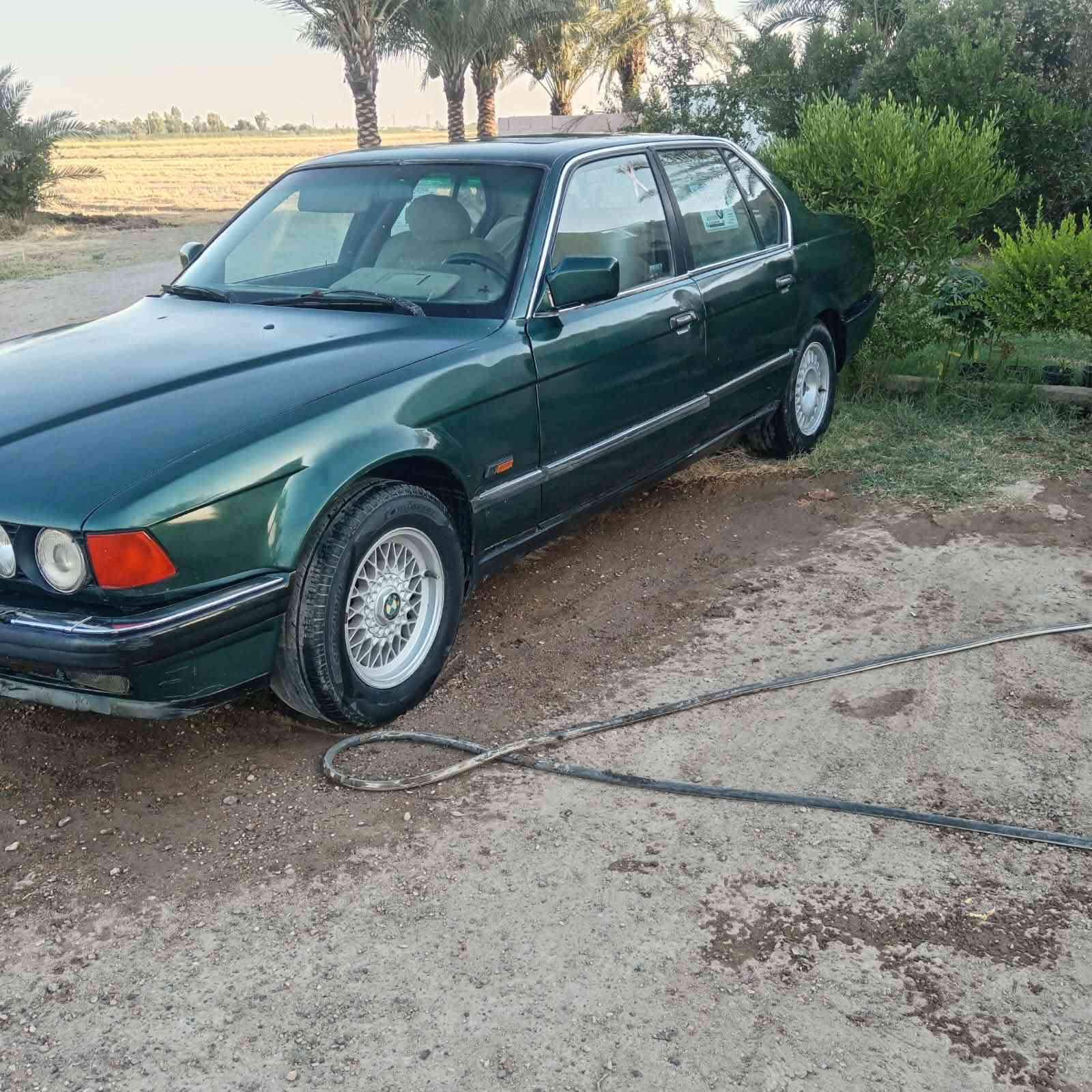 سلام عليكم
بي ام ٧٣٥ موديل ١٩٩٣ اصل 
فول مواصفات مري قلاب
محركها يخبل حداديه ٧٥%
كيرها بس ع بك شويه صارت بي تاخيره الباقي نمر ترايها يخبل 
بيها كصه بالجنطه جنطه مبدله تحويل ثاني يوم شرط 
سعر ٢٦ وبيها مجال قليل حك الجيه لتواصل خاص او ع رقم ‏‪***********‬‏
