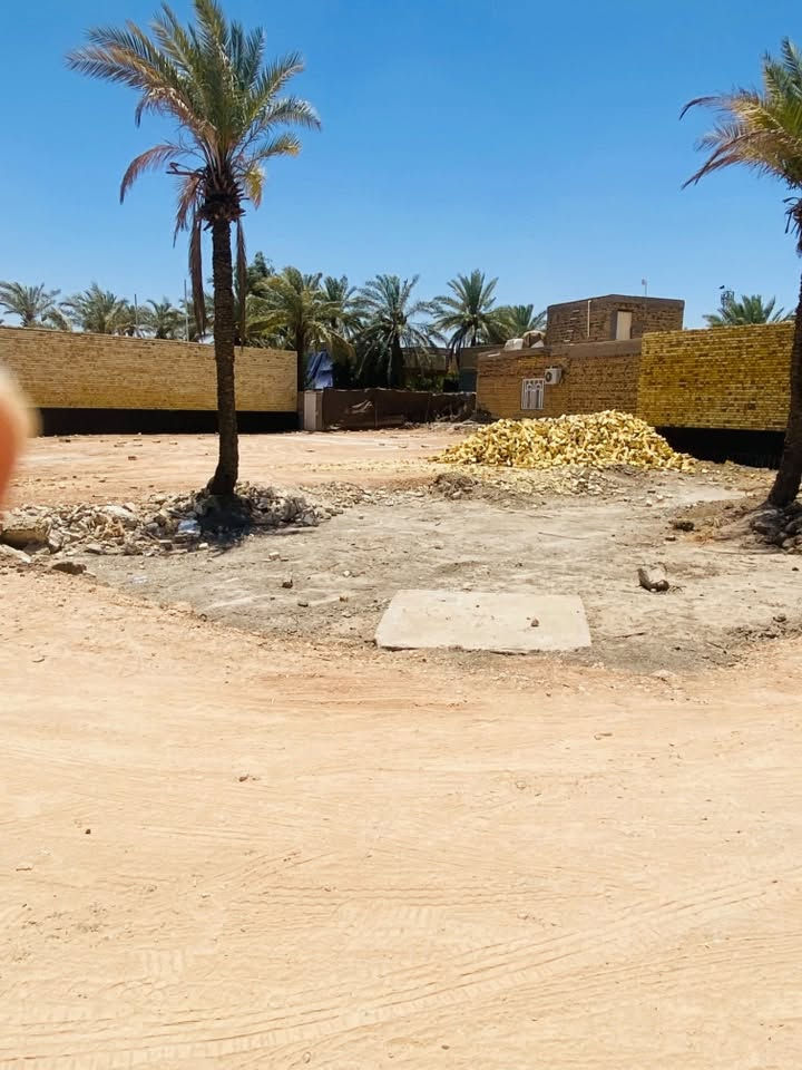 ✨ فرصة مميزة للراغبين بالسكن والاستثمار ✨

🏡 قطعة سكنية للبيع بموقع حيوي ومطلوب
📍 حلة – الوردية / مقابيل جامع العكام خلف اسواق الكفيل قرب الشارع العام

✅ طابو زراعي سند 25
✅ فتح بيان وتحويل بالتسجيل العقاري
✅ مساحة 200 متر
📏 الأبعاد: 10م × 20م

🔹 تتضمن جميع الخدمات متوفرة:
⚡ كهرباء
💧 ماء
🛣️ تبليط
🚧 شوارع بعرض 10 متر

🏠 موقع هادئ ومناسب للسكن العائلي
📈 فرصة ممتازة للاستثمار وبناء منزل المستقبل

📞 للاستفسار:***********
***********

📩 مراسلة الصفحة متاحة على مدار الوقت
